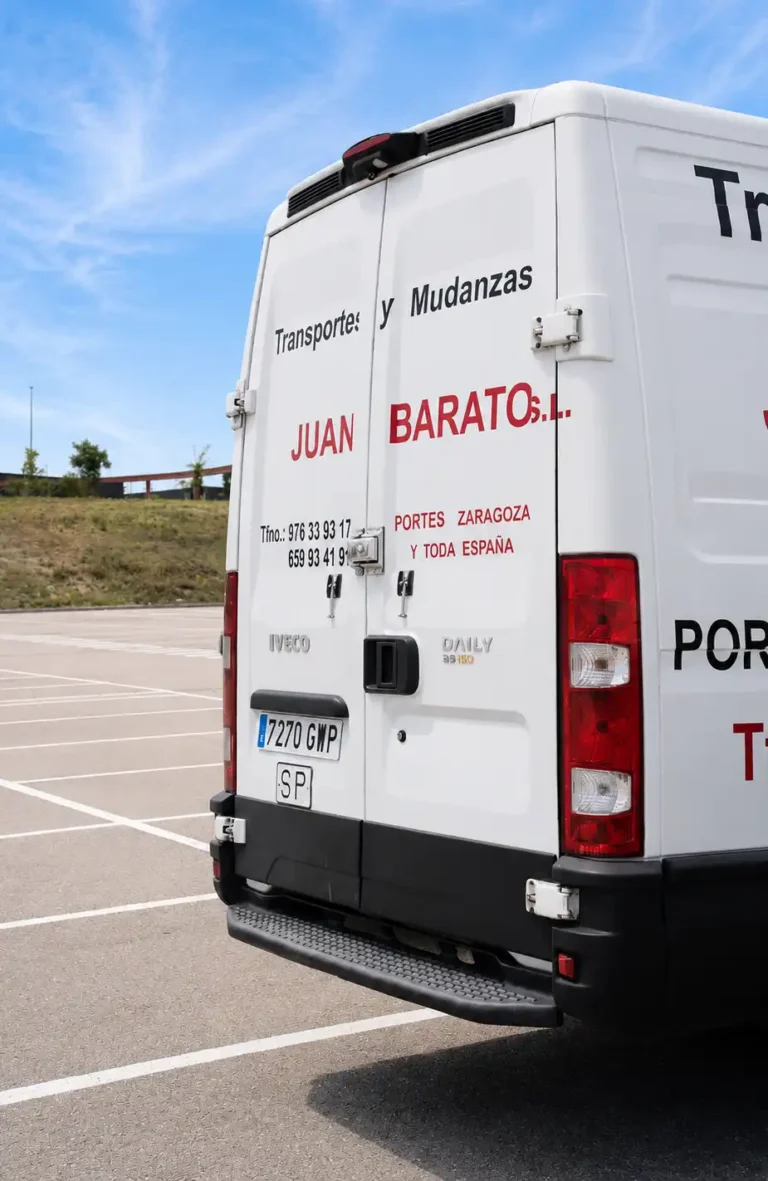 furgoneta-mudanzas-juan-barato-vista-trasera